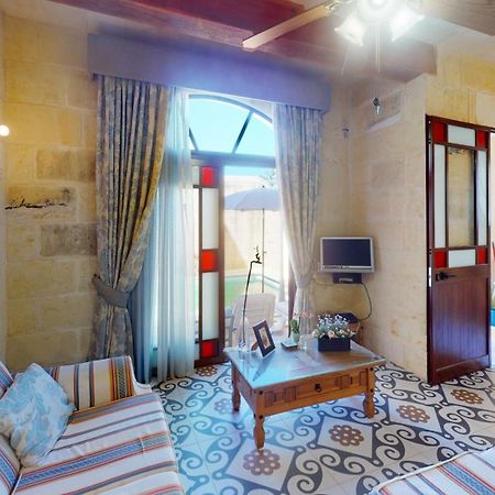 Qala Bed&Breakfast With Swimming Pool - Il-Wenniessa エクステリア 写真