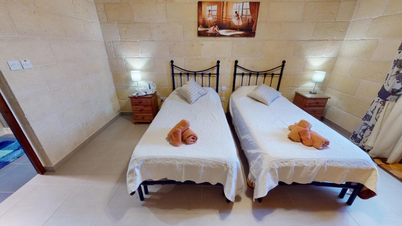 Qala Bed&Breakfast With Swimming Pool - Il-Wenniessa エクステリア 写真