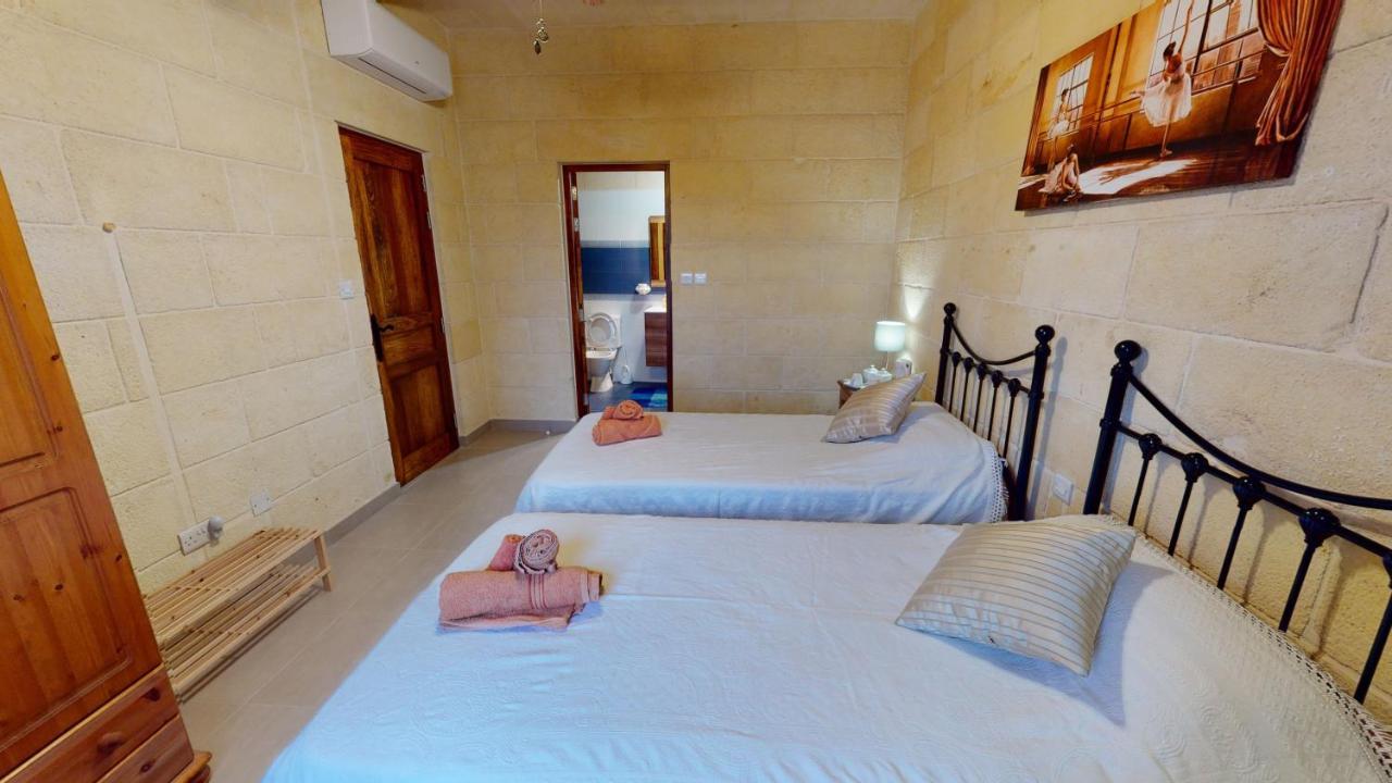 Qala Bed&Breakfast With Swimming Pool - Il-Wenniessa エクステリア 写真